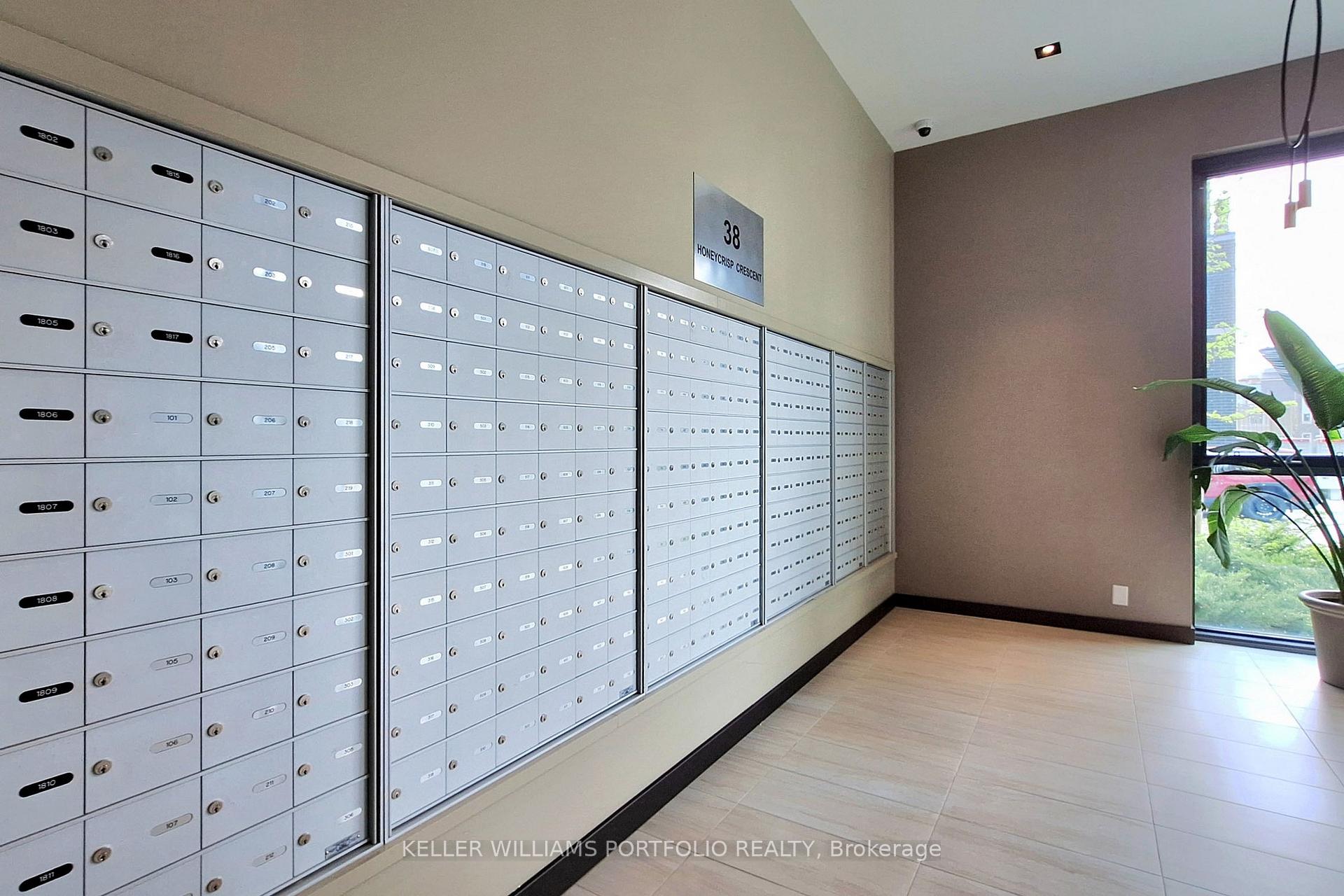 Photo 35 of Unit 1802, 38 Honeycrisp Crescent, Vaughan, Vaughan Corporate Centre — HOMEH