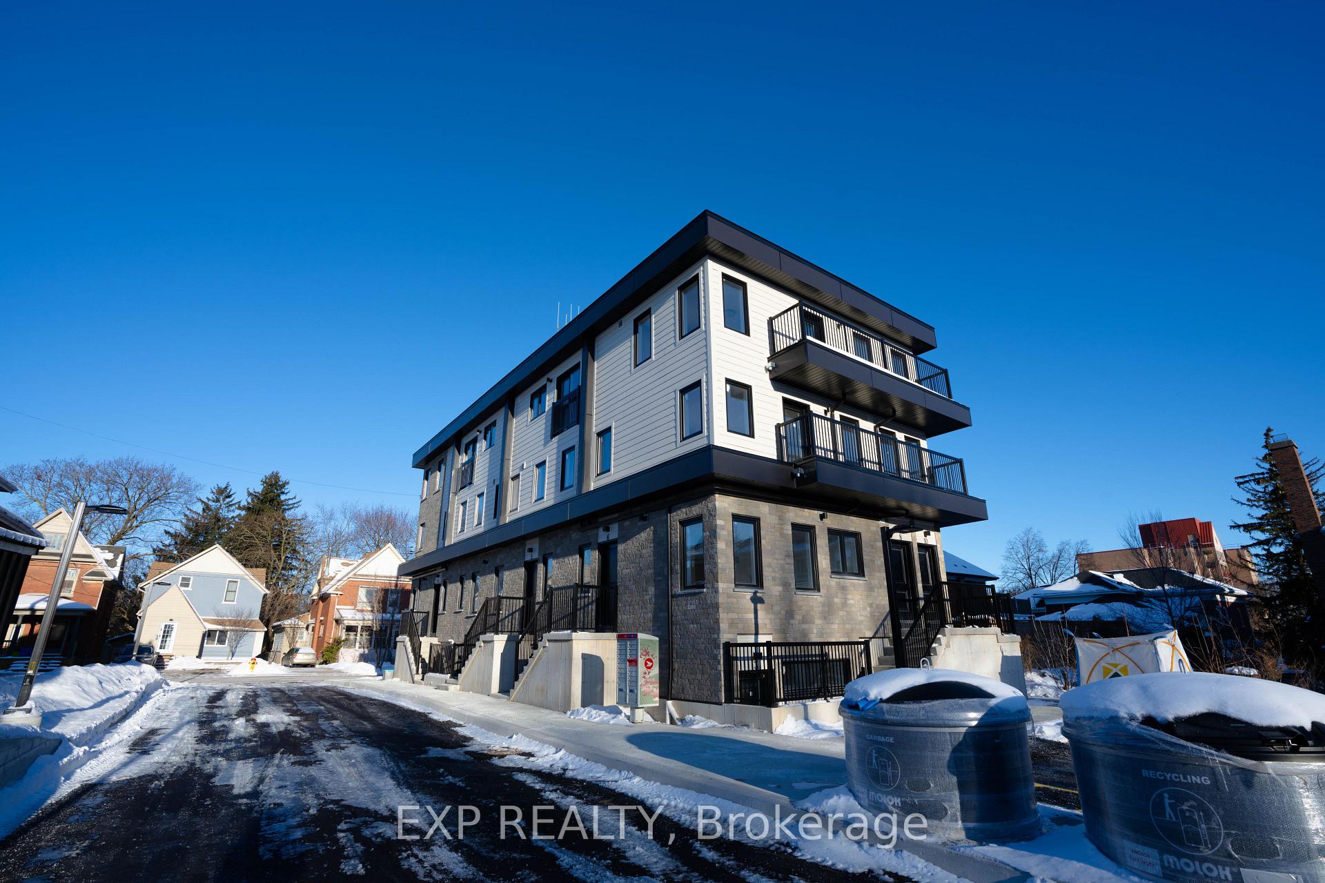 Photo 22 of Unit 3, 17 Peter Street, Kitchener, Cedar Hill — HOMEH