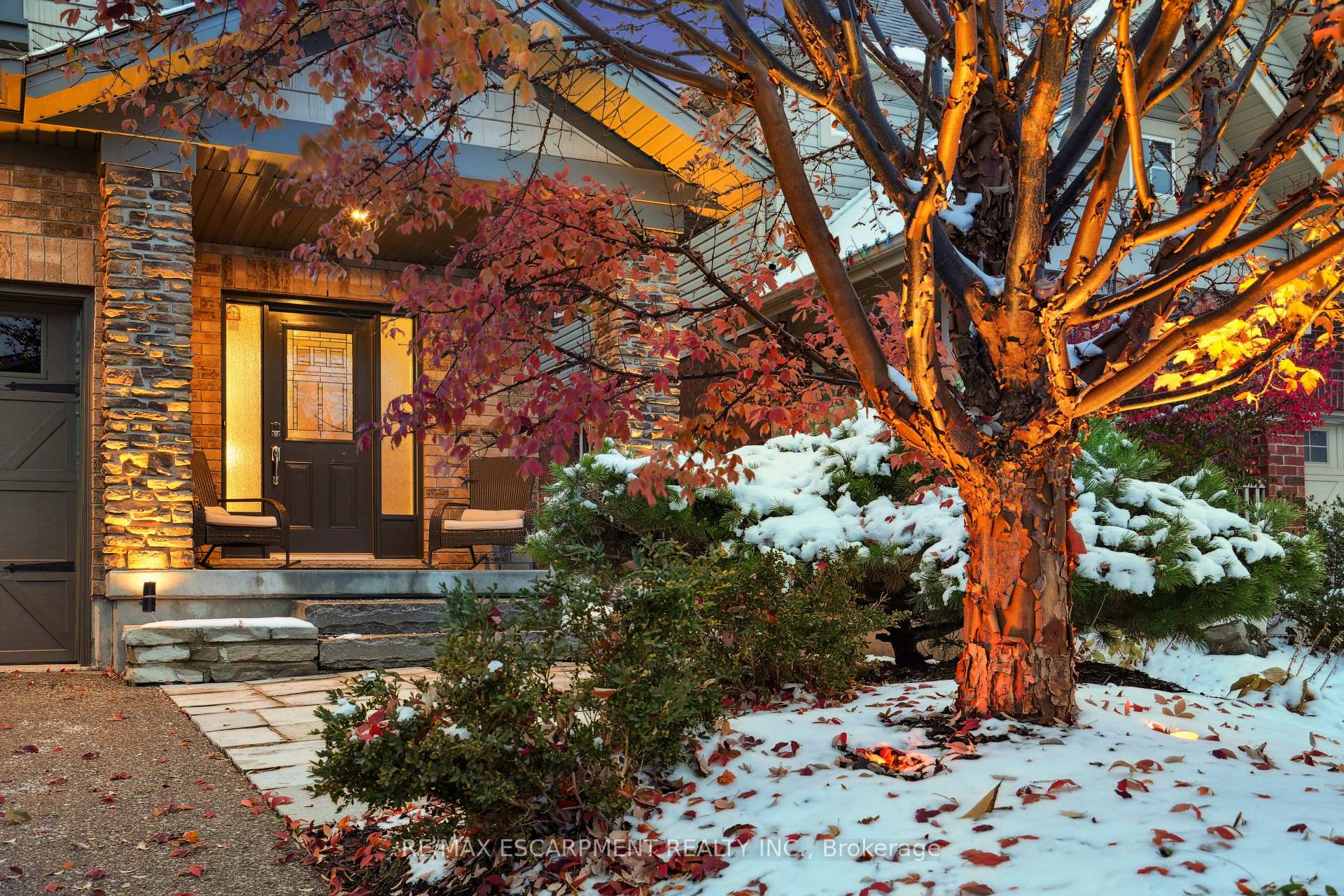 Photo 5 of 9 Pearson Street, Guelph, Pineridge/Westminster Woods — HOMEH