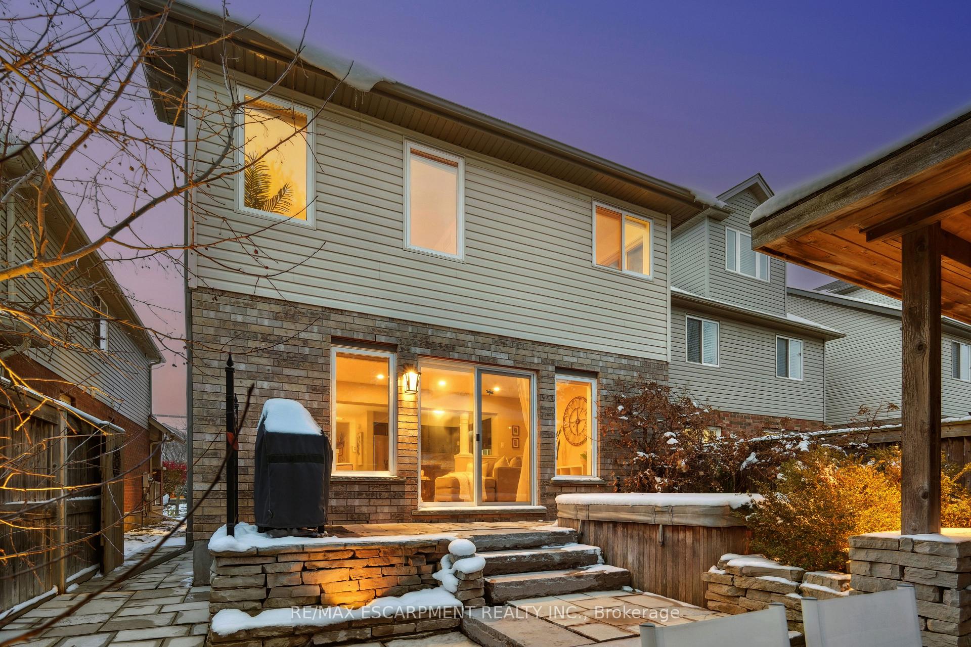 Photo 43 of 9 Pearson Street, Guelph, Pineridge/Westminster Woods — HOMEH