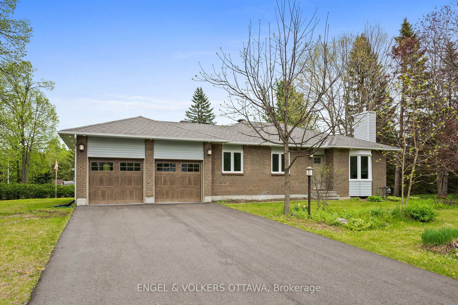 Photo 1 of 1375 Trebla Way, Ottawa, Greely — HOMEH