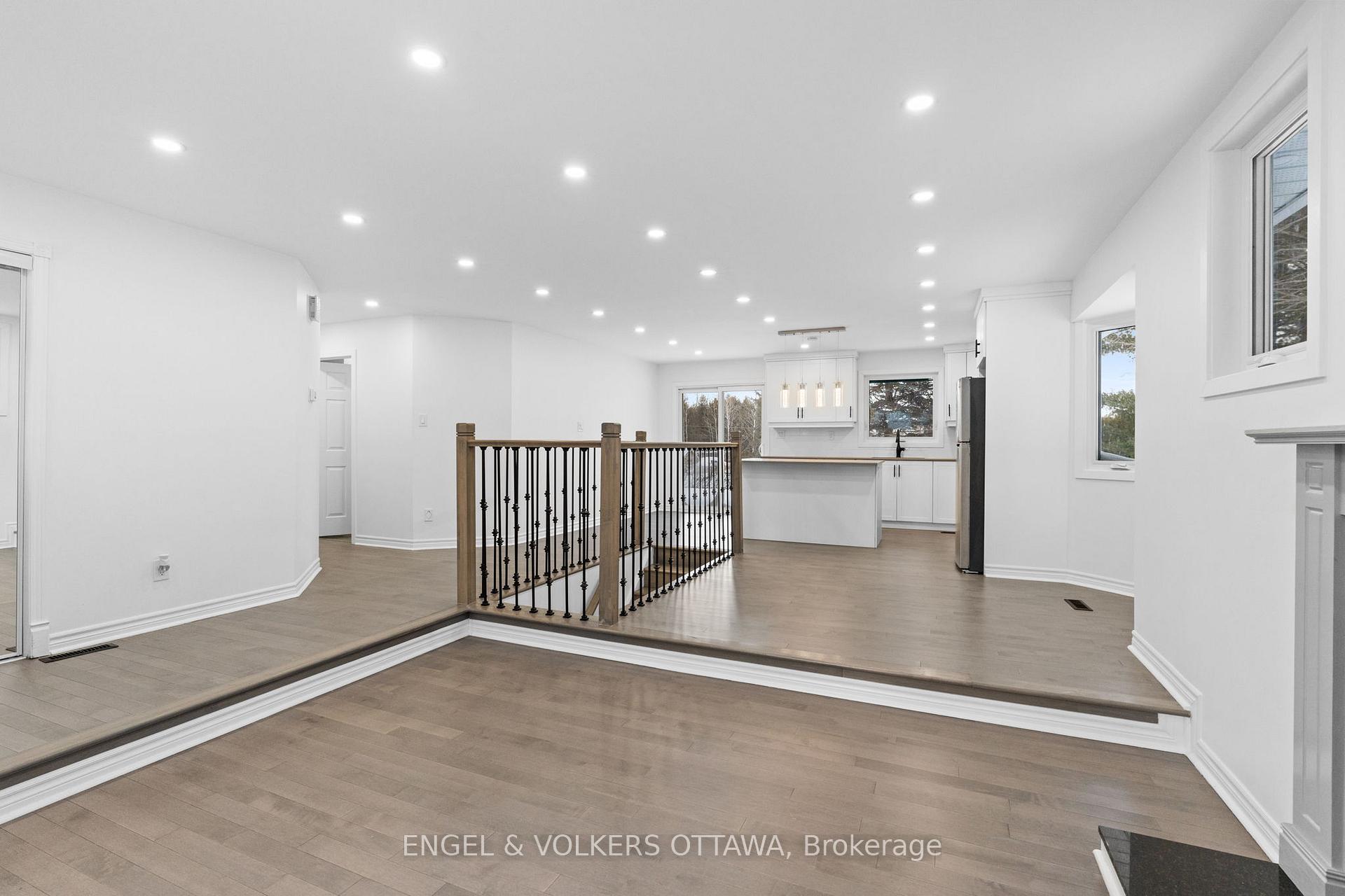 Photo 7 of 1375 Trebla Way, Ottawa, Greely — HOMEH