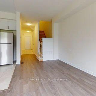 Photo 4 of 114 Winters Way, Shelburne — HOMEH