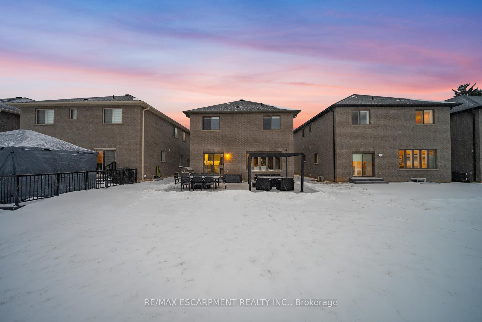 Photo 38 of 36 Miller Drive, Hamilton, Ancaster — HOMEH