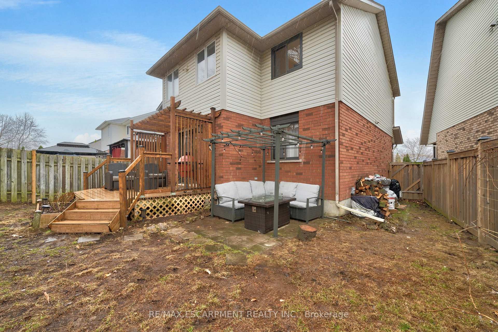 Photo 31 of 37 Dalegrove Crescent, Hamilton, Stoney Creek — HOMEH