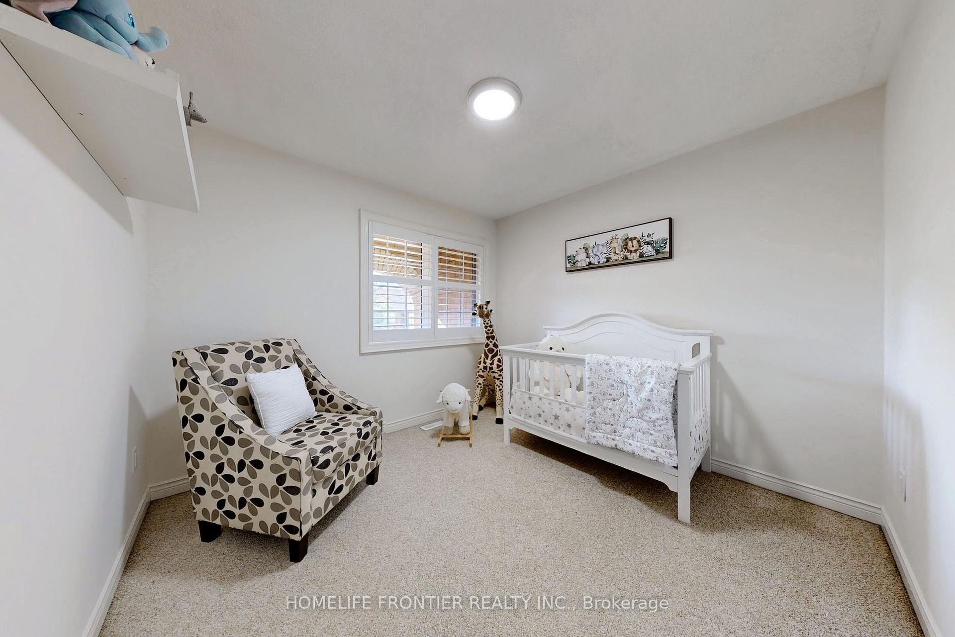 Photo 25 of 25 Karl Court, Vaughan, Beverley Glen — HOMEH