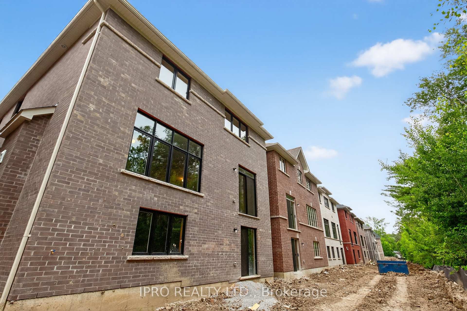 Photo 28 of 1474 Davis Loop Circle, Innisfil, Lefroy — HOMEH