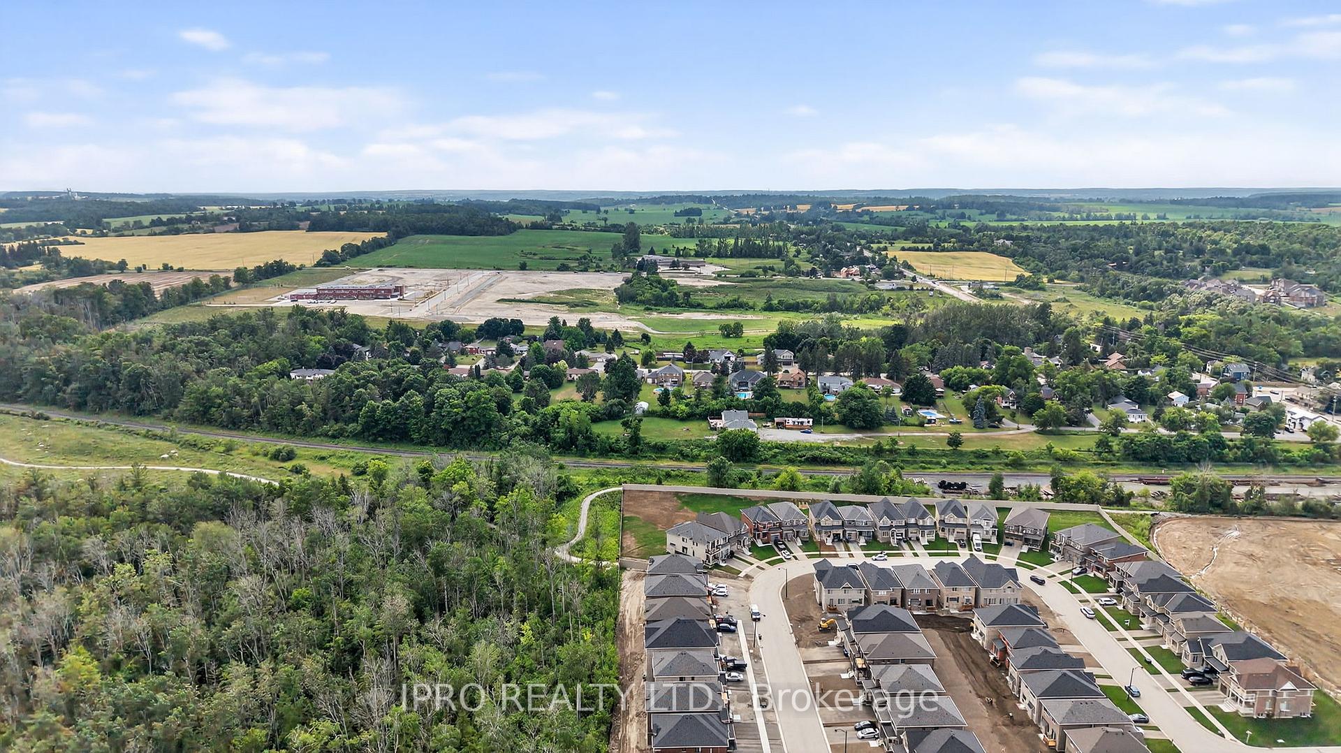Photo 47 of 1474 Davis Loop Circle, Innisfil, Lefroy — HOMEH