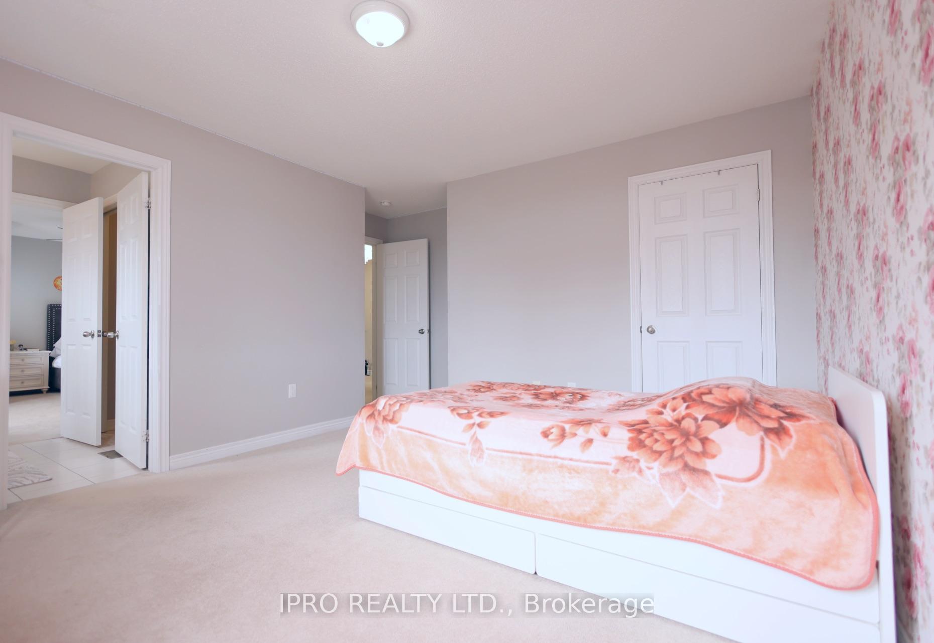Photo 35 of 84 Courtney Street, Clarington, Bowmanville — HOMEH
