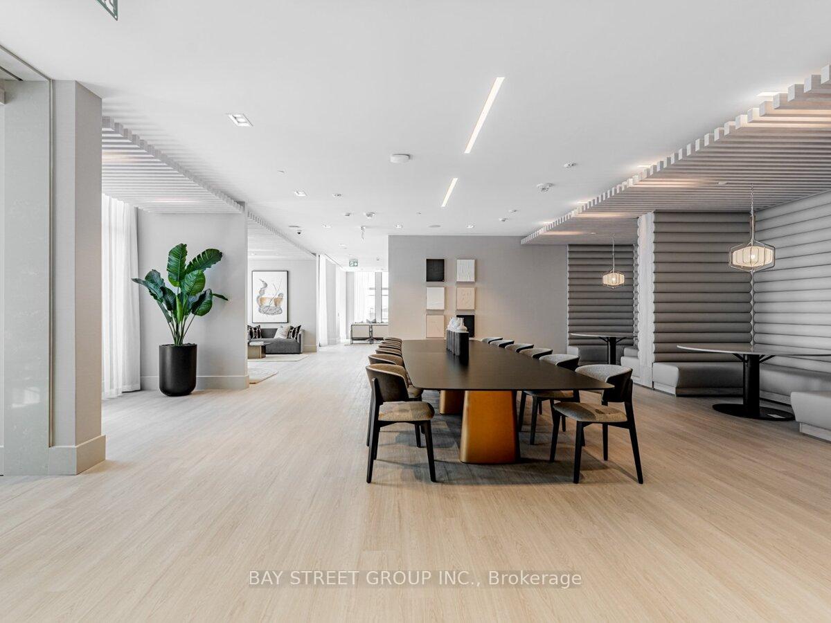 Photo 16 of Unit 1708, 2020 Bathurst Street, Toronto, Humewood-Cedarvale — HOMEH