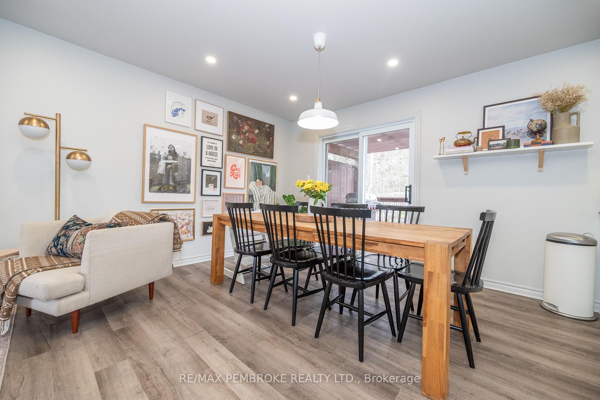 Photo 30 of 1310 Victoria Street, Petawawa — HOMEH