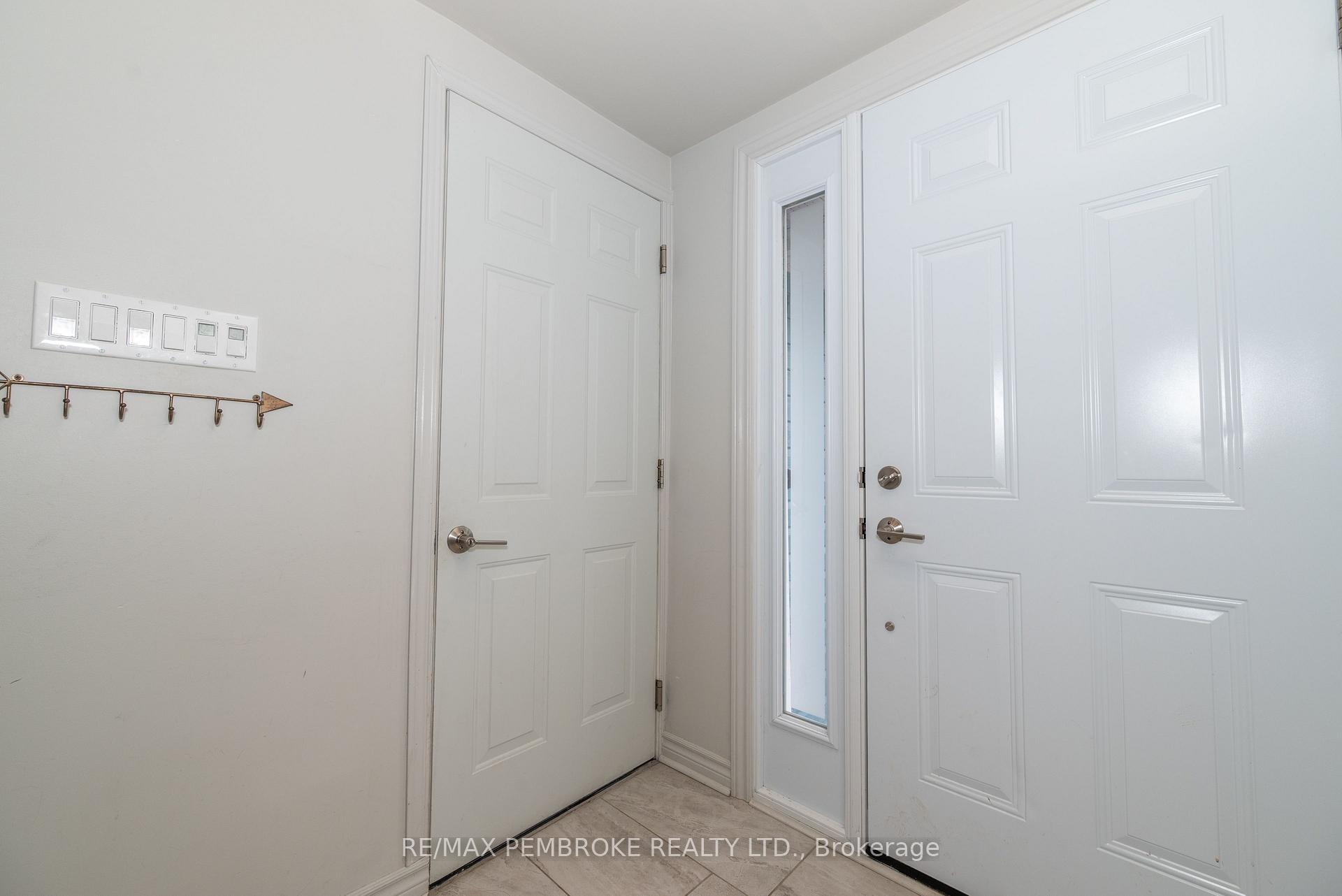 Photo 20 of 1310 Victoria Street, Petawawa — HOMEH
