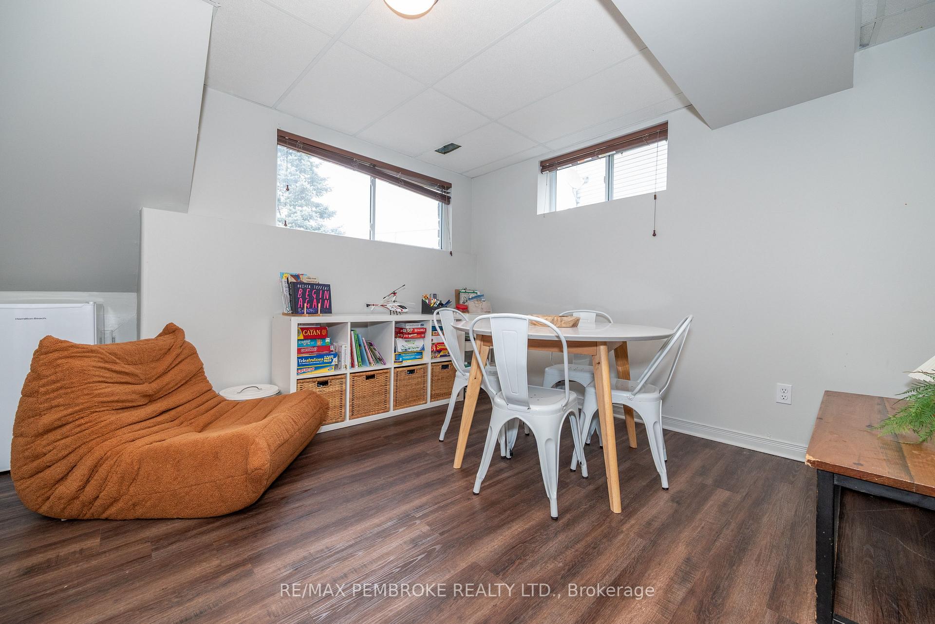 Photo 27 of 1310 Victoria Street, Petawawa — HOMEH