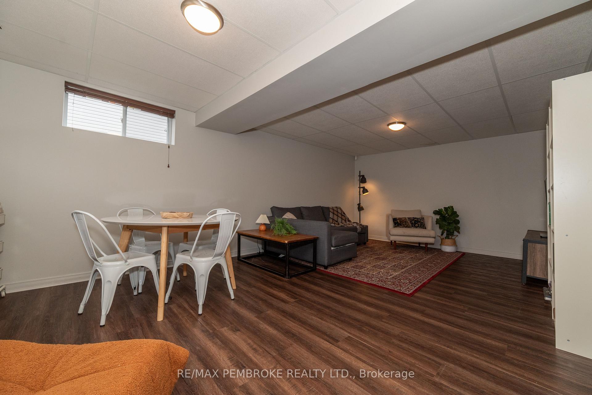 Photo 45 of 1310 Victoria Street, Petawawa — HOMEH