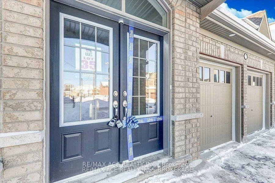 Photo 2 of Unit Main, 2500 Orchestrate Drive, Oshawa, Windfields — HOMEH
