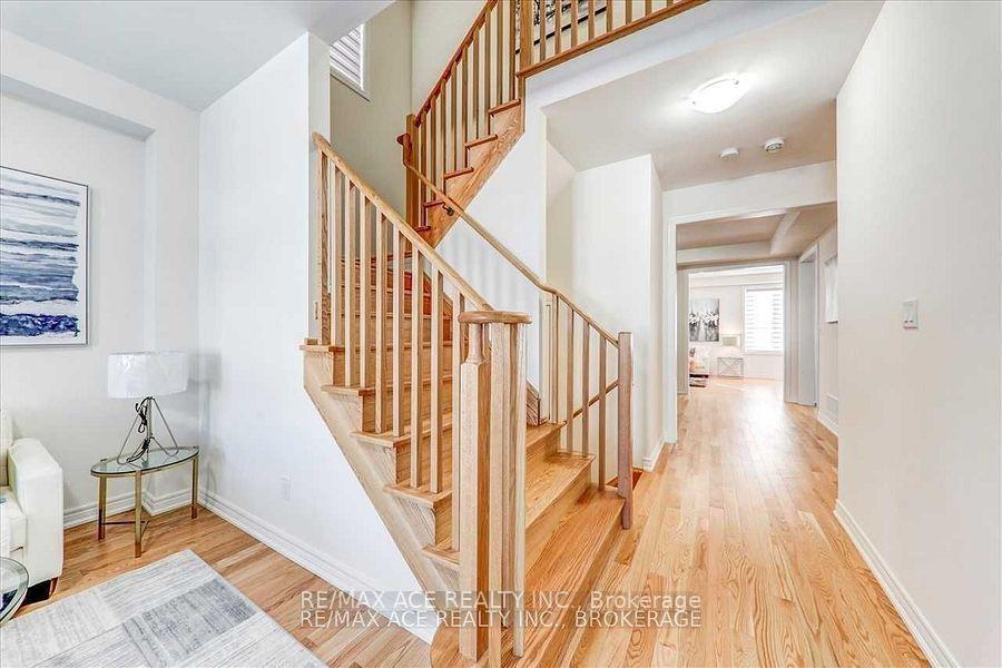 Photo 5 of Unit Main, 2500 Orchestrate Drive, Oshawa, Windfields — HOMEH