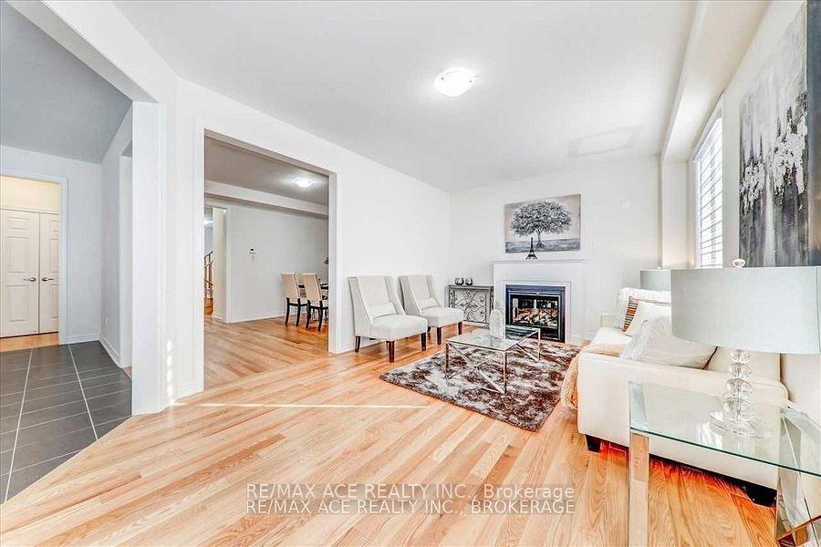 Photo 19 of Unit Main, 2500 Orchestrate Drive, Oshawa, Windfields — HOMEH