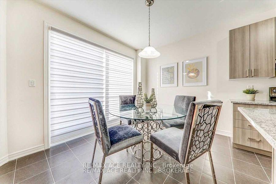 Photo 11 of Unit Main, 2500 Orchestrate Drive, Oshawa, Windfields — HOMEH