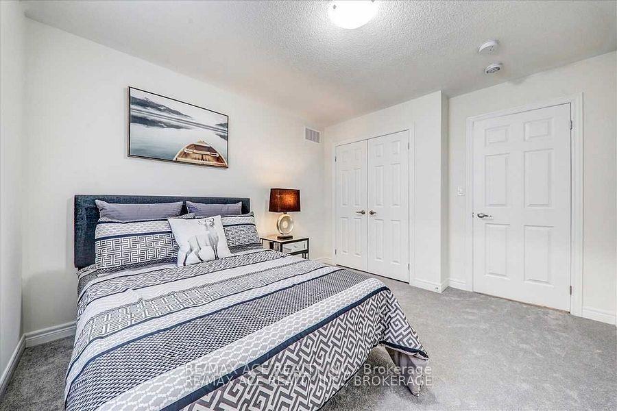 Photo 10 of Unit Main, 2500 Orchestrate Drive, Oshawa, Windfields — HOMEH