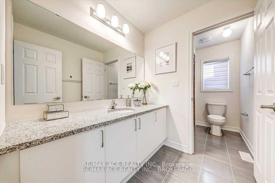 Photo 7 of Unit Main, 2500 Orchestrate Drive, Oshawa, Windfields — HOMEH