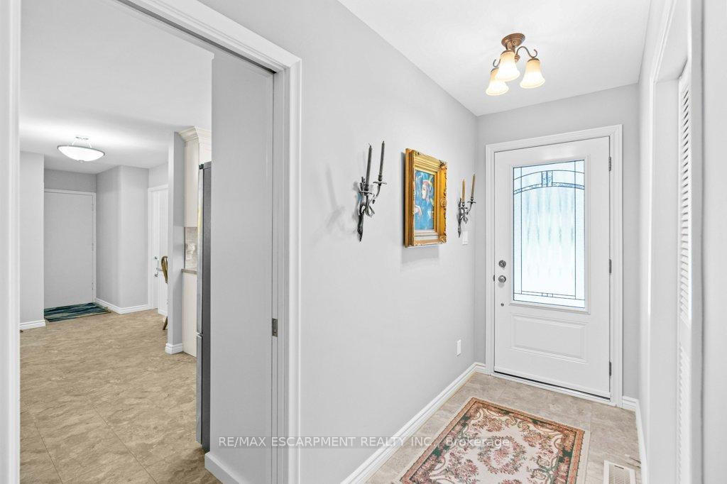 Photo 14 of 9 Culham Drive, Cambridge — HOMEH