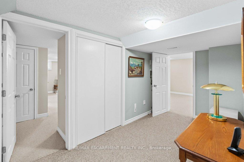 Photo 29 of 9 Culham Drive, Cambridge — HOMEH
