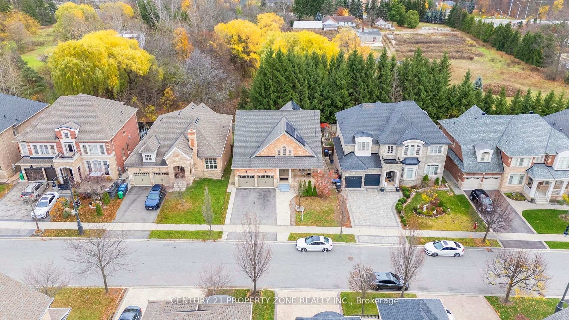 Photo 1 of 9 Haywoood Drive, Brampton, Brampton South — HOMEH