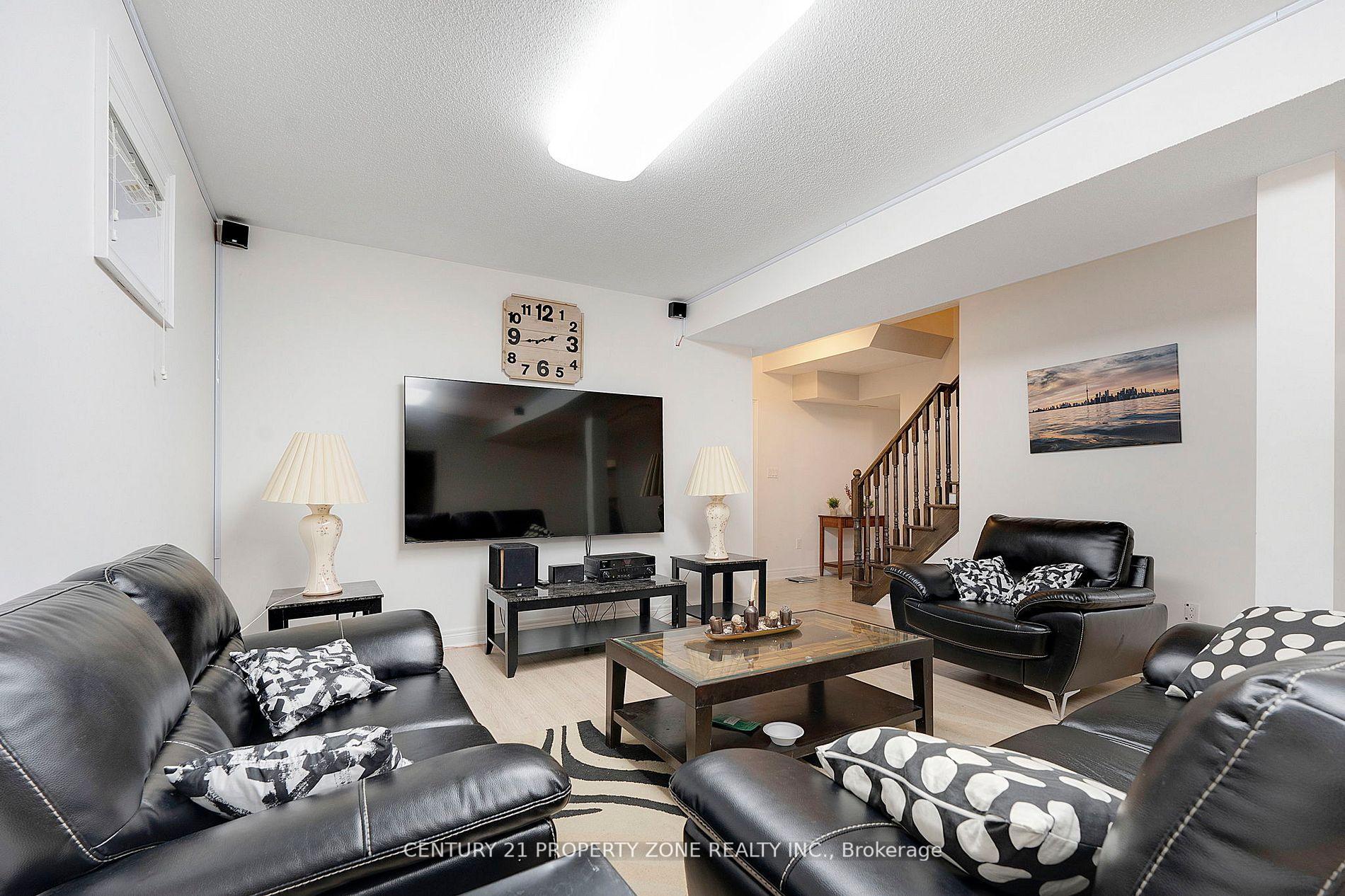 Photo 30 of 9 Haywoood Drive, Brampton, Brampton South — HOMEH