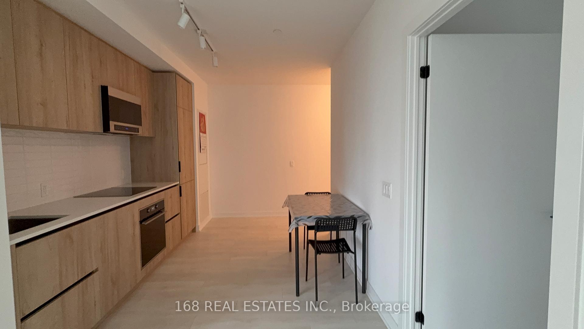 Photo 8 of Unit 608, 127 Broadway Avenue, Toronto, Mount Pleasant West — HOMEH