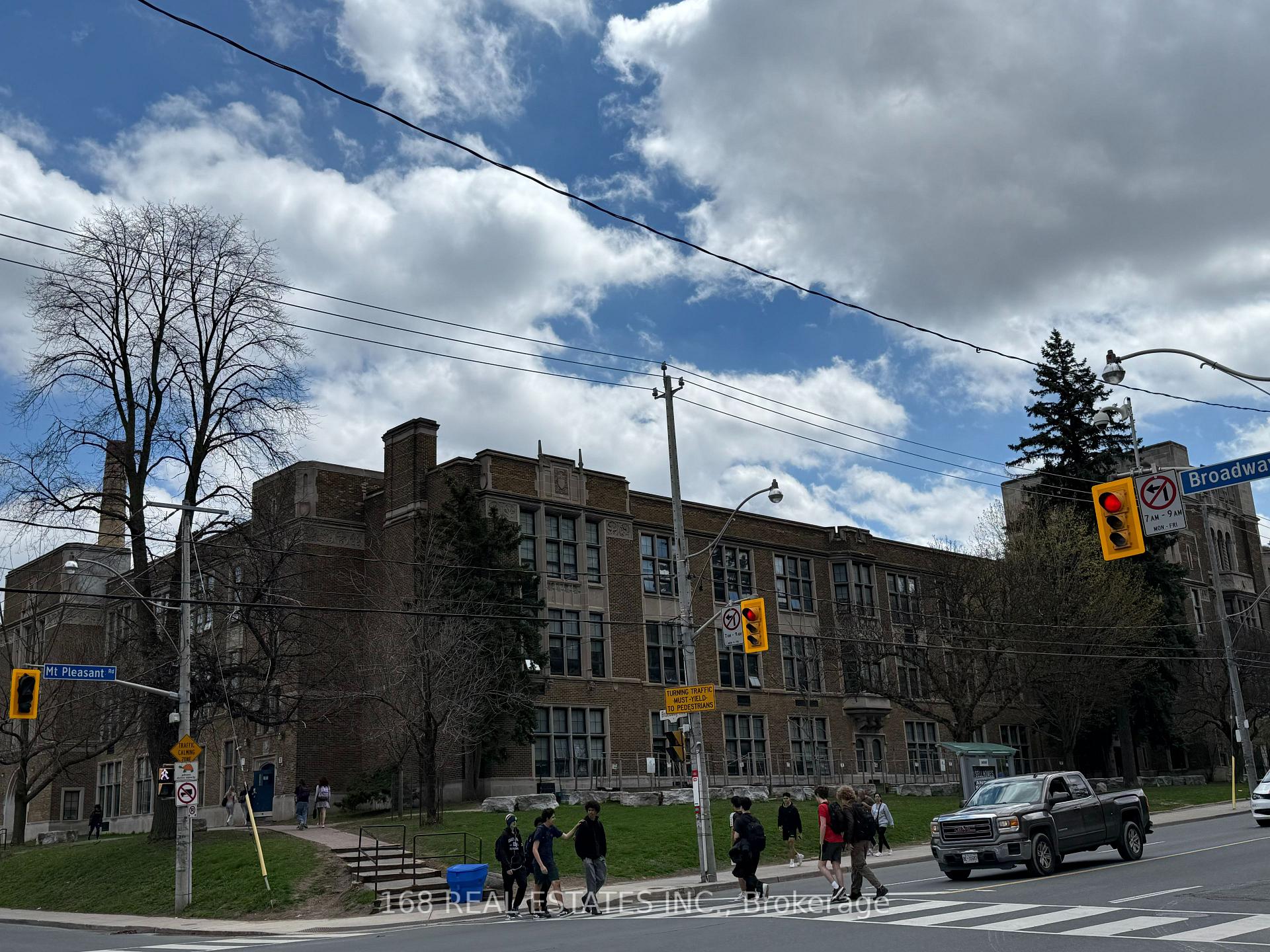 Photo 18 of Unit 608, 127 Broadway Avenue, Toronto, Mount Pleasant West — HOMEH