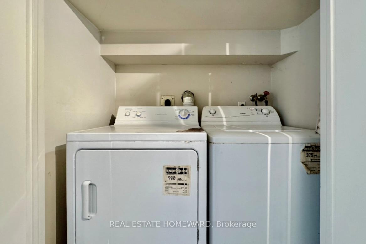 Photo 6 of Unit Bsmt, 71 Knox Avenue, Toronto, Greenwood-Coxwell — HOMEH