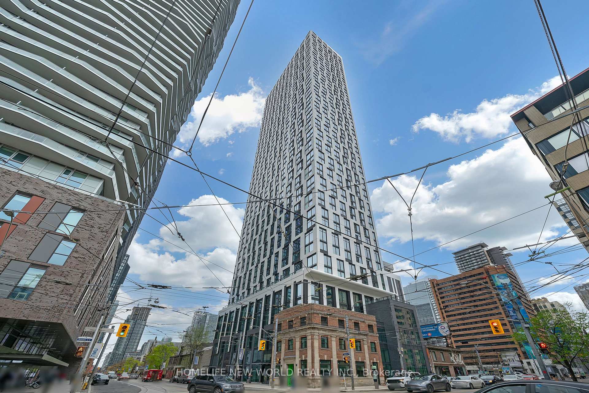Front of Unit 3510, 252 Church Street