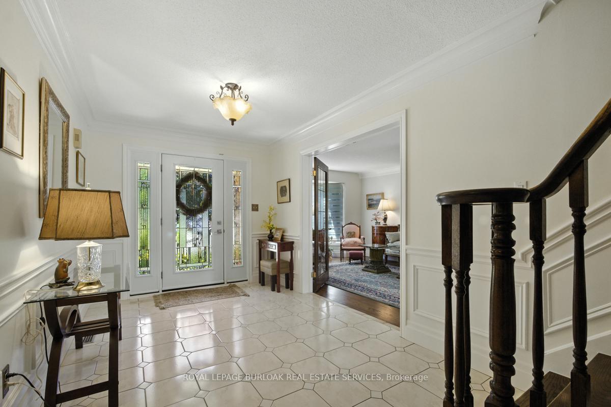 Photo 4 of 391 Kerman Avenue, Grimsby, Grimsby Beach — HOMEH