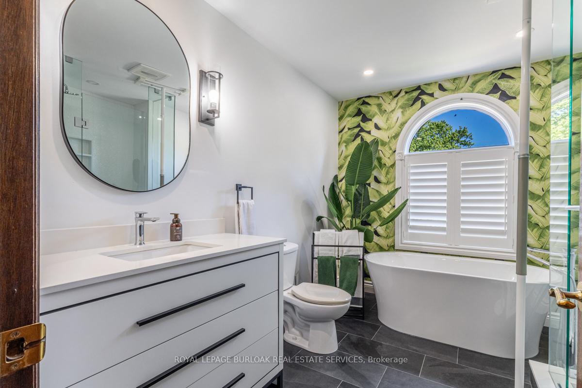 Photo 28 of 391 Kerman Avenue, Grimsby, Grimsby Beach — HOMEH
