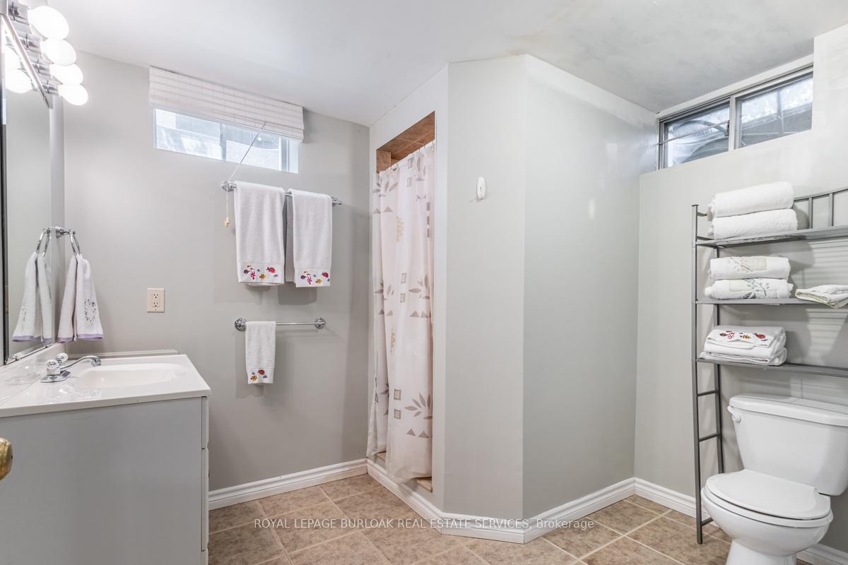 Photo 33 of 391 Kerman Avenue, Grimsby, Grimsby Beach — HOMEH