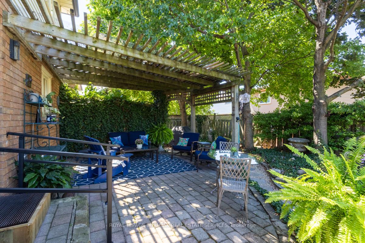Photo 39 of 391 Kerman Avenue, Grimsby, Grimsby Beach — HOMEH