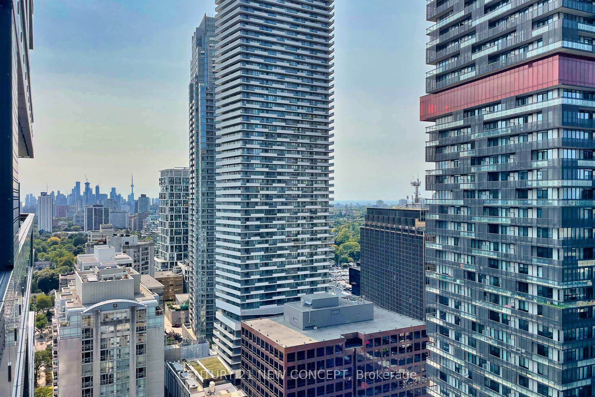 Photo 20 of Unit 2007, 39 Roehampton Avenue, Toronto, Mount Pleasant West — HOMEH