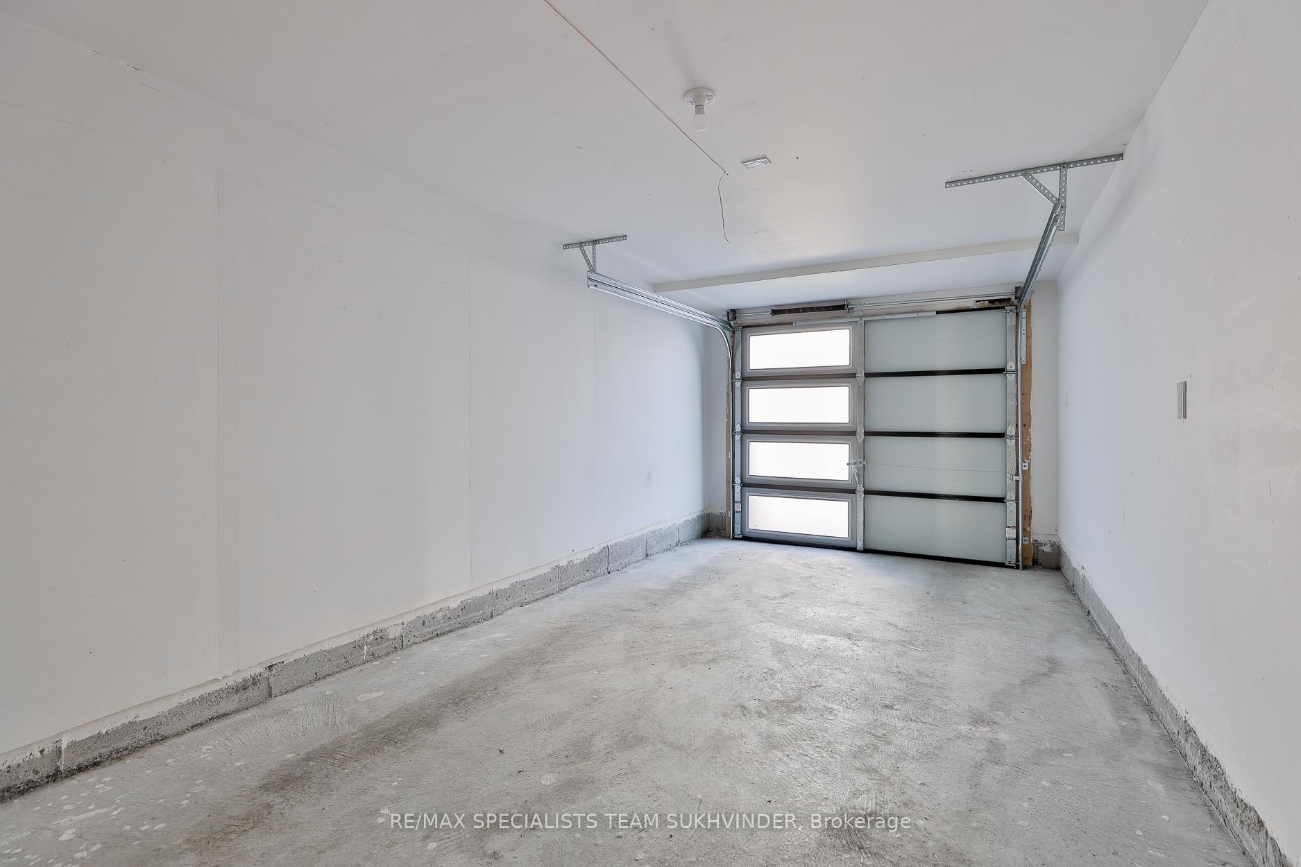 Photo 8 of 30 Esquire Way, Whitby, Taunton North — HOMEH