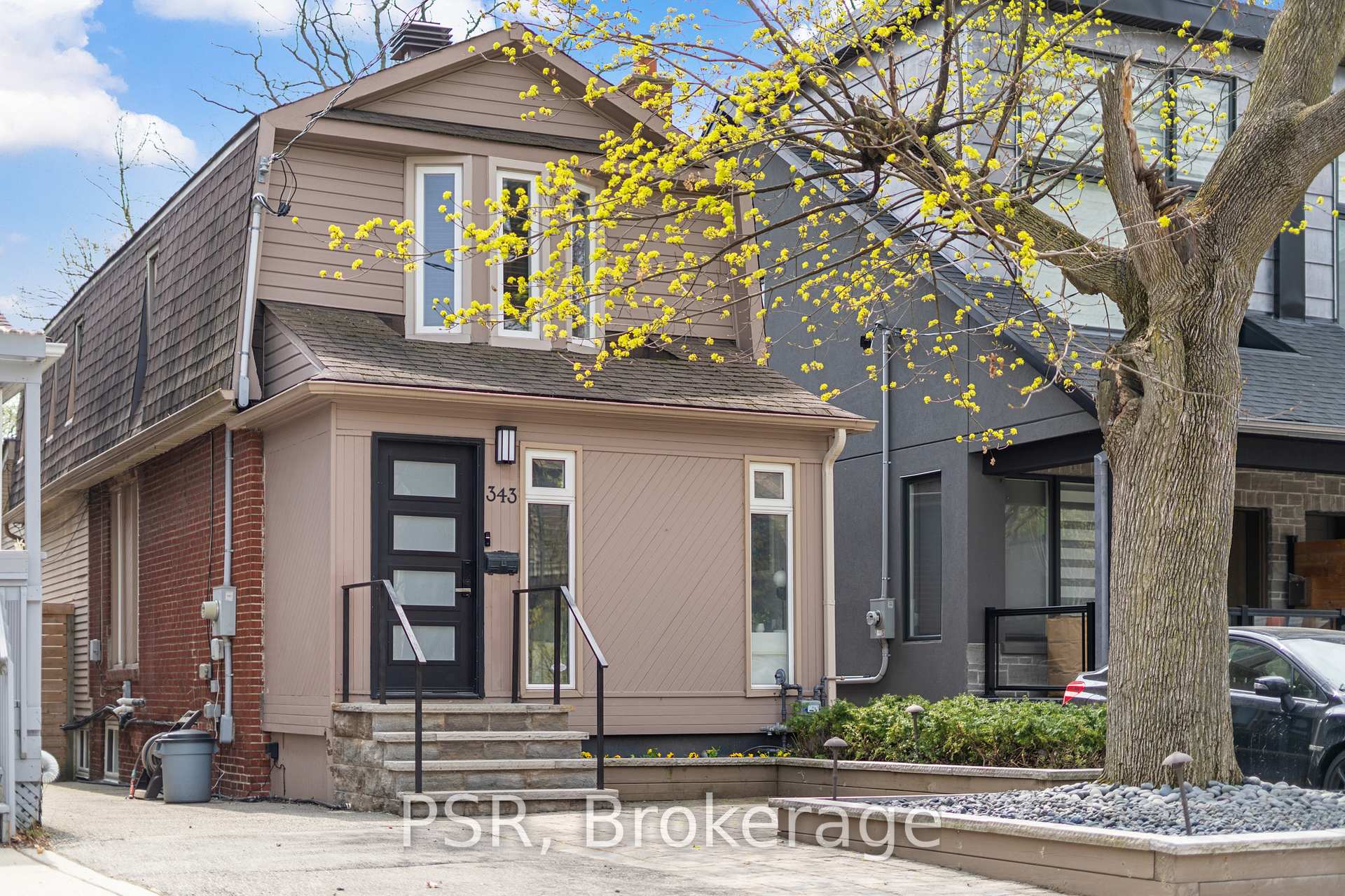 Photo 4 of 343 Balliol Street, Toronto, Mount Pleasant East — HOMEH