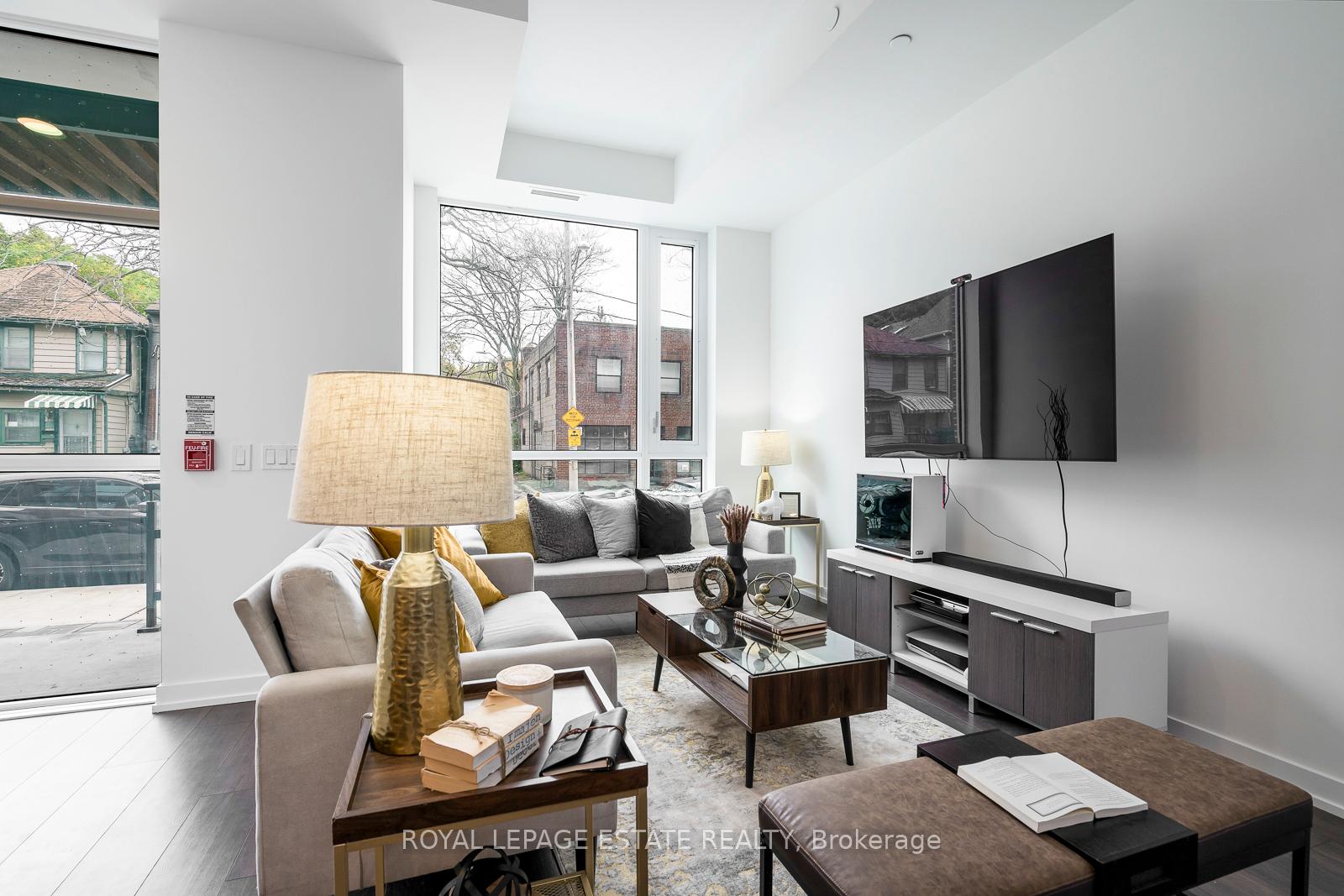 Photo 2 of 154 Logan Avenue, Toronto, South Riverdale — HOMEH