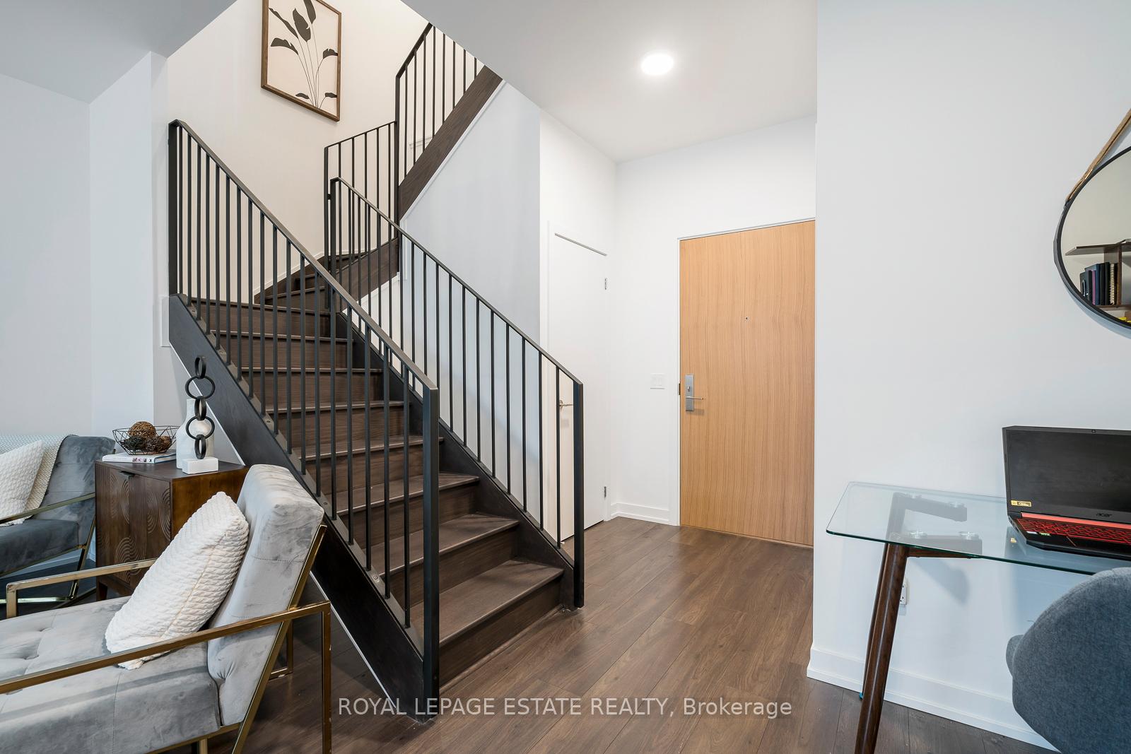 Photo 3 of 154 Logan Avenue, Toronto, South Riverdale — HOMEH