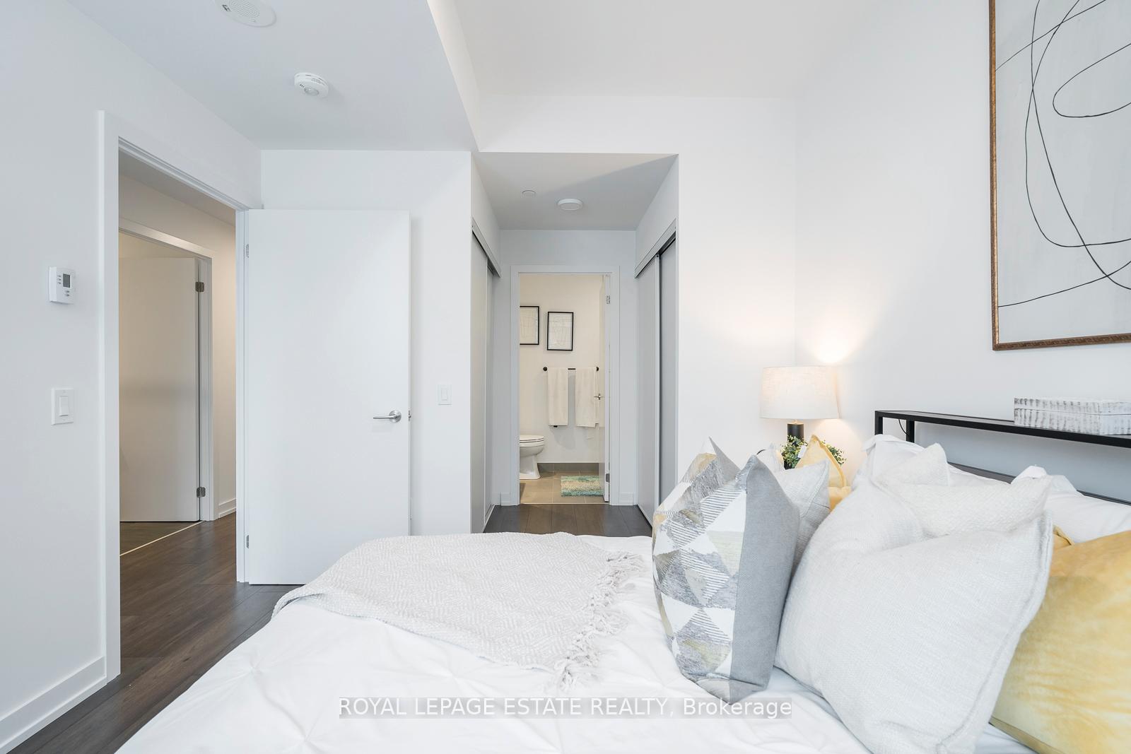 Photo 11 of 154 Logan Avenue, Toronto, South Riverdale — HOMEH