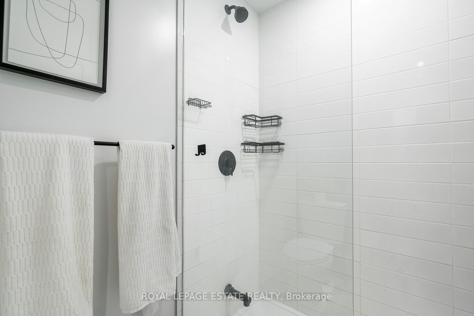 Photo 17 of 154 Logan Avenue, Toronto, South Riverdale — HOMEH