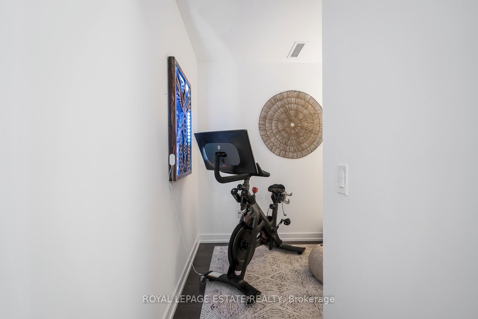 Photo 23 of 154 Logan Avenue, Toronto, South Riverdale — HOMEH