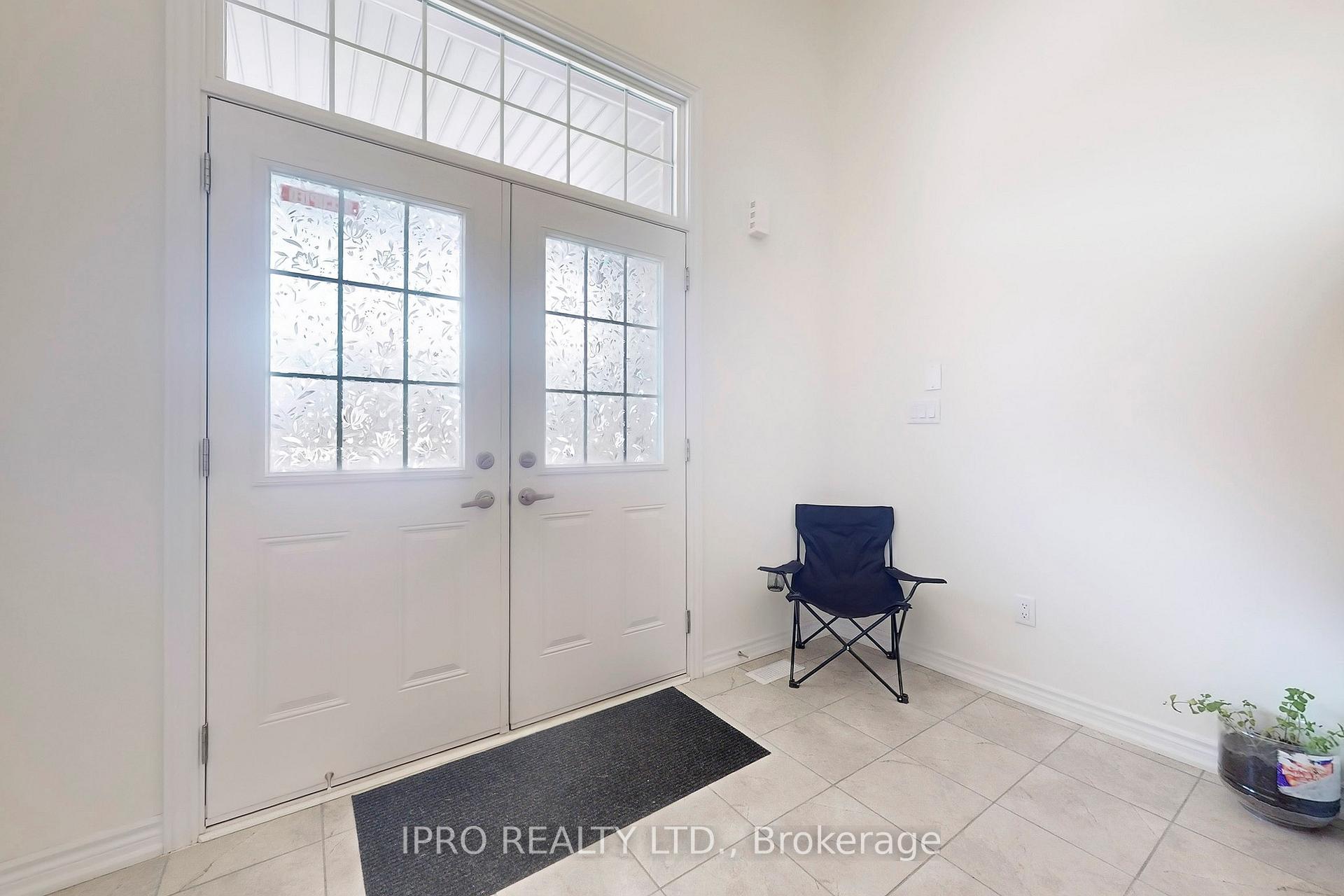 Photo 8 of 905 Rexton Drive, Oshawa, Kedron — HOMEH