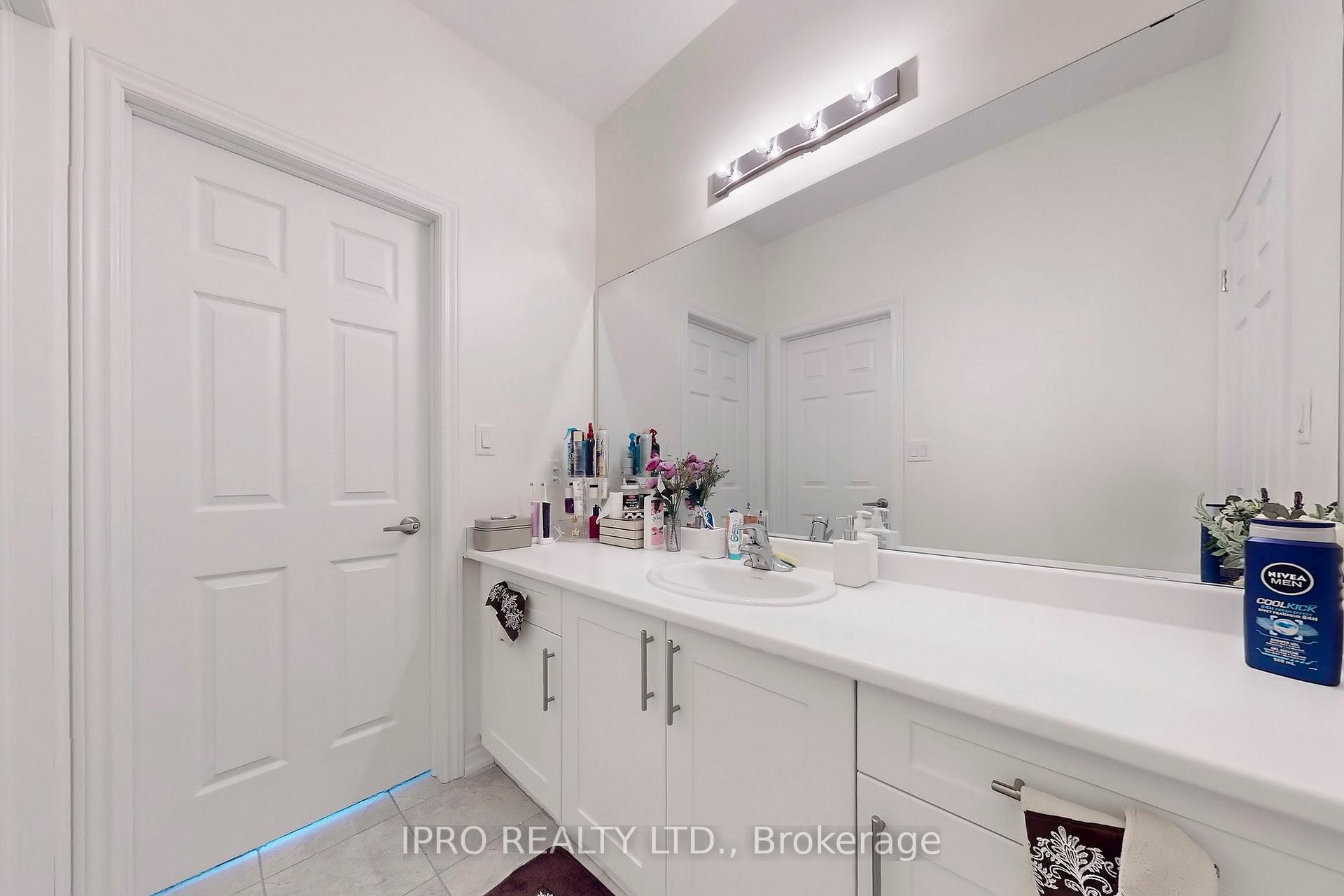 Photo 26 of 905 Rexton Drive, Oshawa, Kedron — HOMEH
