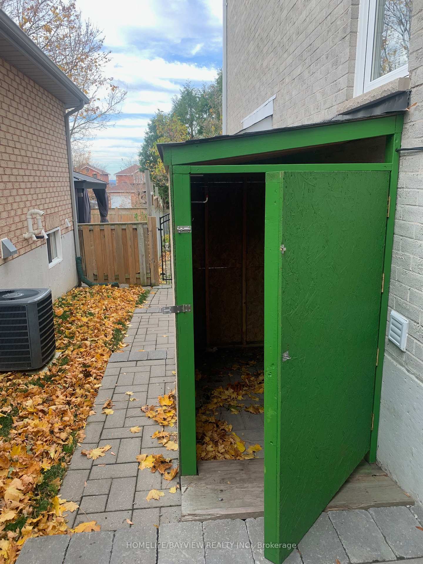 Photo 18 of Unit Lower, 18 Black Willow Drive, Barrie, Holly — HOMEH