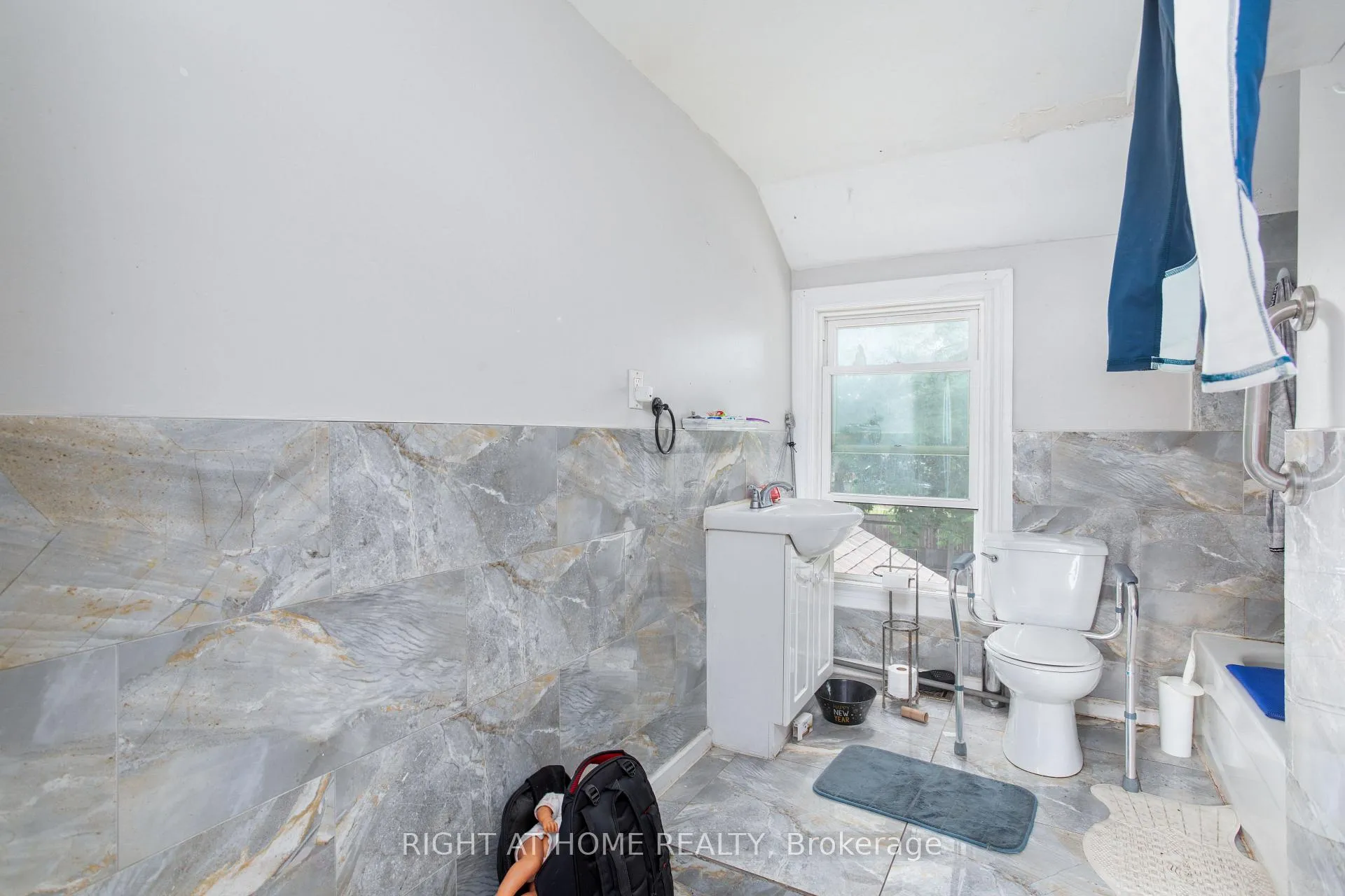 Photo 10 of 171-173 Wilson Street, Hamilton, Beasley — HOMEH