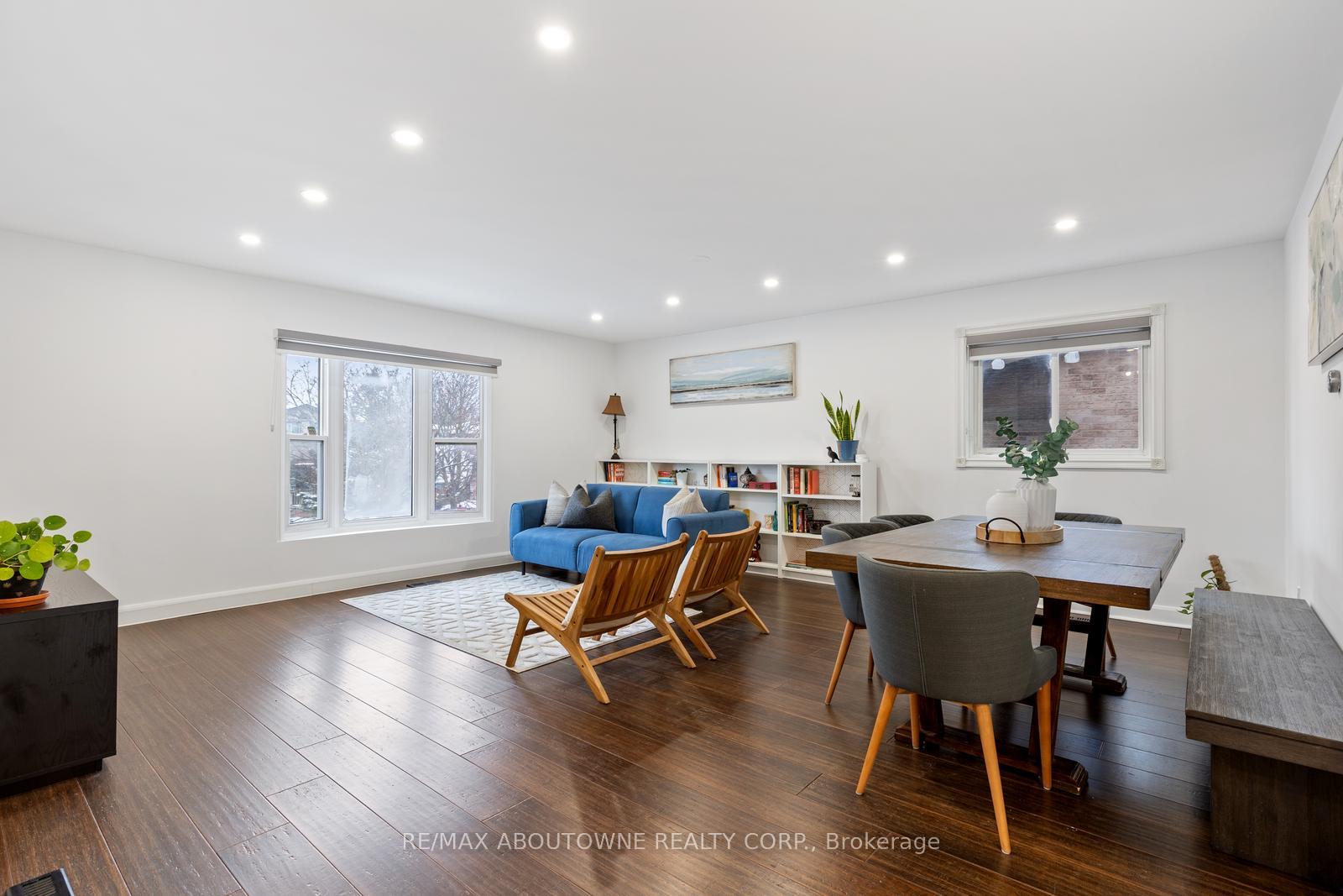 Photo 5 of 36 Gardiner Drive, Ajax, Central — HOMEH