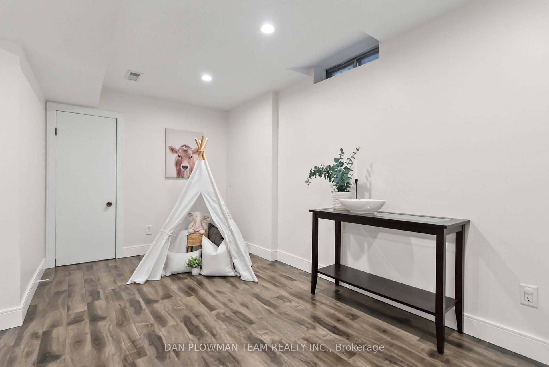 Photo 30 of 174 Adele Crescent, Oshawa, McLaughlin — HOMEH